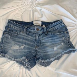BKE women’s jean shorts